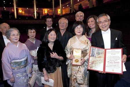 Lễ trao giải khép lại mùa Nobel - 9