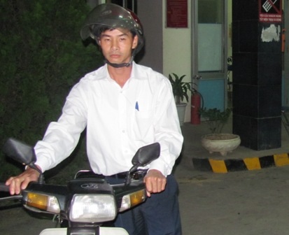 Khách hàng tố cáo nhân viên cây xăng bơm thiếu, đánh người - 2