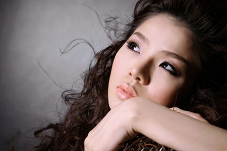 Lệ Quyên: “Hạnh phúc nhân đôi khi sắp làm vợ, làm mẹ” - 1 Lệ Quyên: “Hạnh phúc nhân đôi khi sắp làm vợ, làm mẹ” - 1