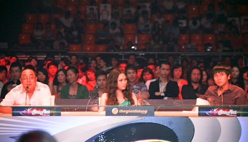 Sao mai điểm hẹn 8: Mỹ Tâm “cảnh báo” Hà Hoài Thu - 13