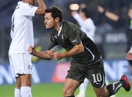 Ghi bàn phút bù giờ, Juventus vượt mặt Lazio - 2