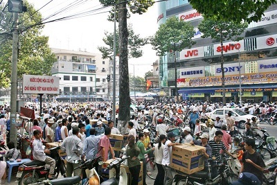Nguyễn Kim - Thương hiệu và sự khác biệt - 2 Nguyễn Kim - Thương hiệu và sự khác biệt - 2