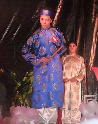 SV Kinh tế quốc dân…trao nhẫn cầu hôn trên sân khấu - 5 SV Kinh tế quốc dân…trao nhẫn cầu hôn trên sân khấu - 5