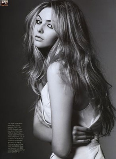 Song Hye Kyo lọt top “100 gương mặt nổi tiếng đẹp nhất thế giới” - 5