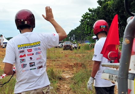Rainforest Challenge 2010 - Thử thách ý chí và niềm tin - 6
