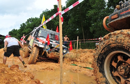 Rainforest Challenge 2010 - Thử thách ý chí và niềm tin - 23