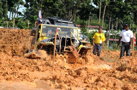 Rainforest Challenge 2010 - Thử thách ý chí và niềm tin - 4