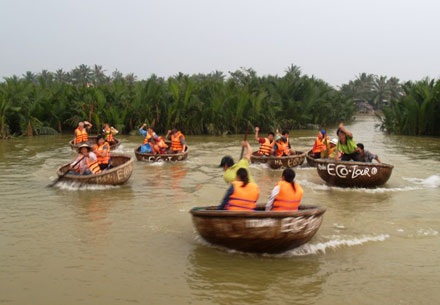 Về Hội An quăng lưới, lắc thúng chai - 6 Về Hội An quăng lưới, lắc thúng chai - 6