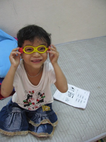 “Tôi phải xin xuất viện sớm vì bé con quá hiếu động” - 3 “Tôi phải xin xuất viện sớm vì bé con quá hiếu động” - 3