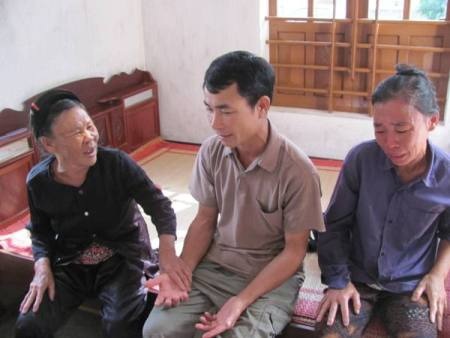 Vụ chìm tàu ở Nam cực: Ngã gục nghe tin dữ về con - 3