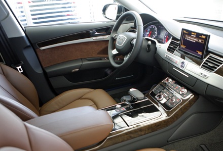 Audi A8L chính thức ra mắt tại Việt Nam - 12