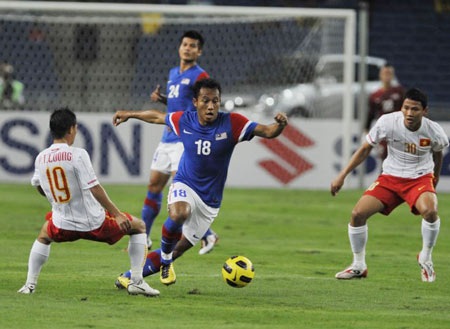 Thua tại Malaysia, ĐT Việt Nam đối diện nhiều rủi ro - 4