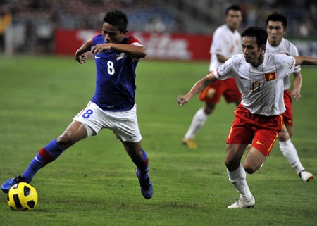 Thua tại Malaysia, ĐT Việt Nam đối diện nhiều rủi ro - 2