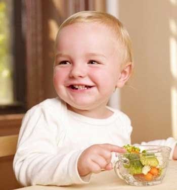 Nguy cơ táo bón cao 13 lần ở trẻ lười ăn rau - 1 Nguy cơ táo bón cao 13 lần ở trẻ lười ăn rau - 1