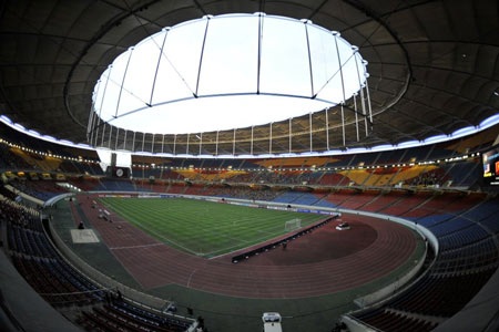 "Chảo lửa" Bukit Jalil rực cháy bởi CĐV Việt Nam - 1
