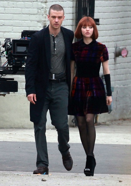 Justin Timberlake và Amanda Seyfried “tình tứ” - 5 Justin Timberlake và Amanda Seyfried “tình tứ” - 5