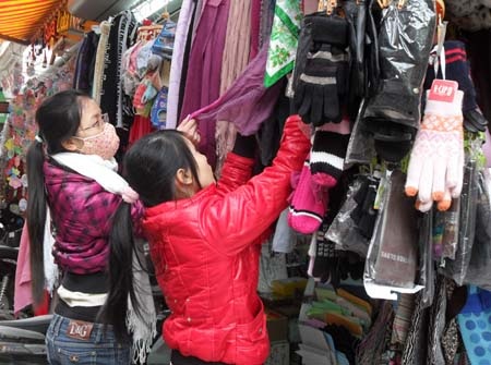 Người Hà Nội gồng mình chống rét - 2