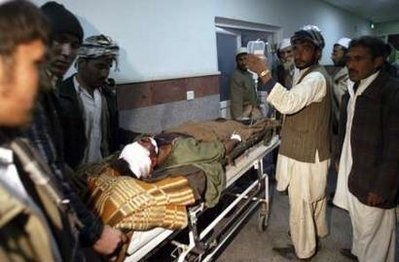 Chùm tin vắn qua ảnh  - 4