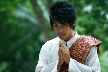 “Công tử Lào” thích “bún đậu mắm tôm” - 1