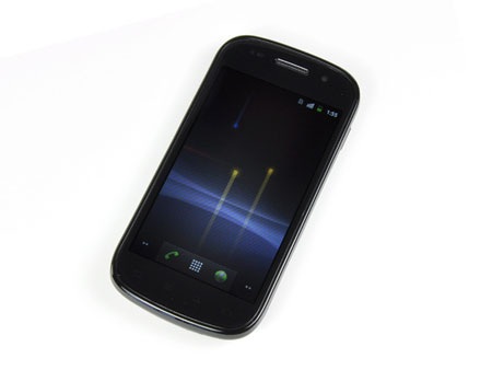Mổ xẻ điện thoại Nexus S - 1