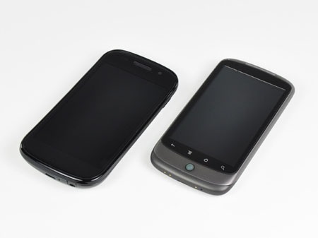 Mổ xẻ điện thoại Nexus S - 4
