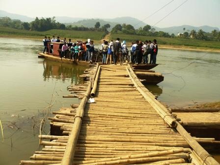 Qua sông thèm một cây cầu - 2