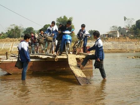 Qua sông thèm một cây cầu - 3