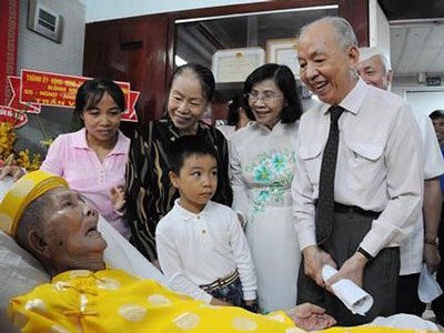 Vĩnh biệt Giáo sư Trần Văn Giàu - 2