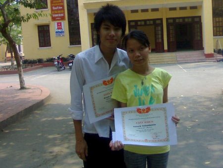 “Công tử Lào” thích “bún đậu mắm tôm” - 9