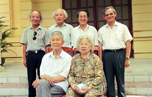 GS Đinh Xuân Lâm: “Không học thầy Giàu tôi đâu được như giờ” - 2 GS Đinh Xuân Lâm: “Không học thầy Giàu tôi đâu được như giờ” - 2