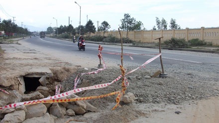 Lổn nhổn giao thông cửa ngõ thành phố - 1 Lổn nhổn giao thông cửa ngõ thành phố - 1