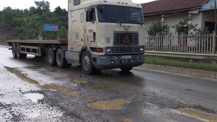 Lổn nhổn giao thông cửa ngõ thành phố - 2 Lổn nhổn giao thông cửa ngõ thành phố - 2