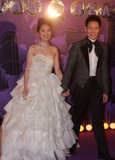 Dương Thiên Hoa rạng ngời trong ngày cưới - 1