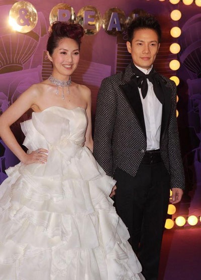 Dương Thiên Hoa rạng ngời trong ngày cưới - 2