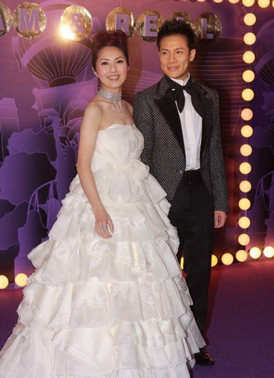 Dương Thiên Hoa rạng ngời trong ngày cưới - 4