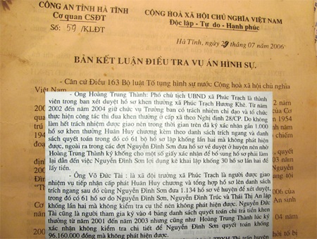 Bài 2: Lôi kéo, bao che để cấp dưới lộng quyền - 1 Bài 2: Lôi kéo, bao che để cấp dưới lộng quyền - 1