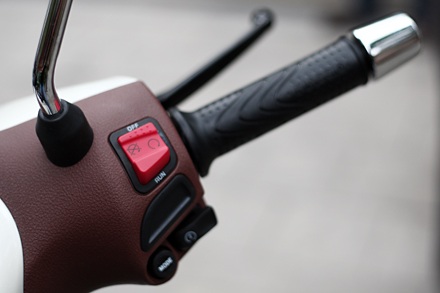 Piaggio Việt Nam nhập khẩu Beverly 125ie - 14