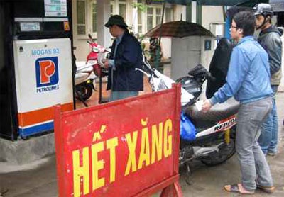 Doanh nghiệp than trời vì không mua được... dầu - 1 Doanh nghiệp than trời vì không mua được... dầu - 1