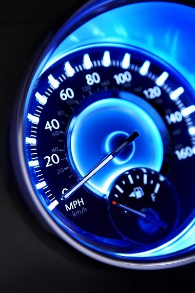 Chrysler 300 bản 2011 có giá từ dưới 30.000 USD - 11