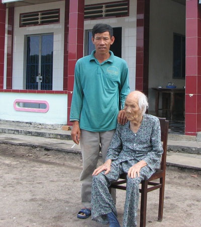 Người mẹ 7 lần tiễn con, 7 lần thầm khóc - 2 Người mẹ 7 lần tiễn con, 7 lần thầm khóc - 2