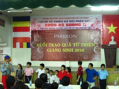 Giáng sinh yêu thương cho trẻ em nghèo - 3