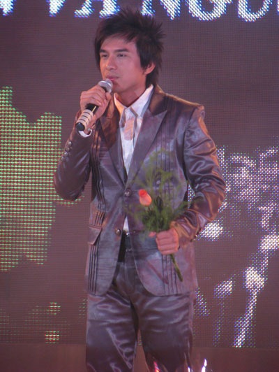 Mùa xuân đến sớm trên đất Tây Đô - 9