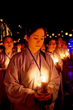 Lung linh đêm hội hoa đăng lớn nhất Việt Nam - 5