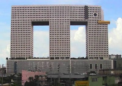 12 tòa nhà xấu xí nhất thế giới - 3 12 tòa nhà xấu xí nhất thế giới - 3