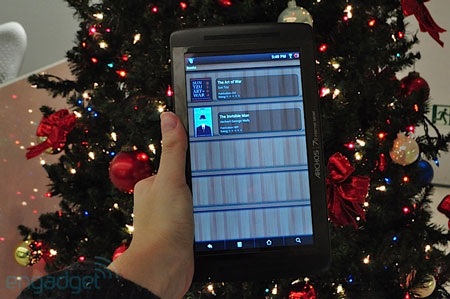 Hai anh em máy tính bảng Archos 70 và 101  “đọ dáng” - 14