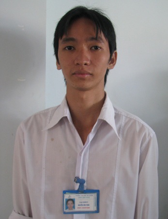 Chuyện 4 sinh viên nghèo luôn học cực “đỉnh” - 2 Chuyện 4 sinh viên nghèo luôn học cực “đỉnh” - 2