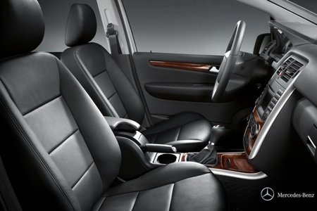 Xe Trung Quốc nhái thiết kế Mercedes B-Class - 4 Xe Trung Quốc nhái thiết kế Mercedes B-Class - 4