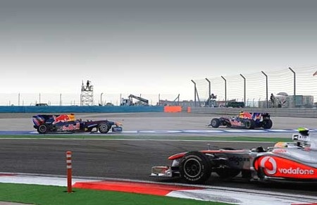 Nhìn lại mùa giải F1 2010: sao đổi ngôi! - 2 Nhìn lại mùa giải F1 2010: sao đổi ngôi! - 2