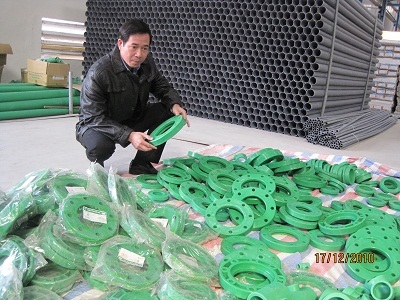 Người đàn ông đam mê thông nối những dòng chảy - 5