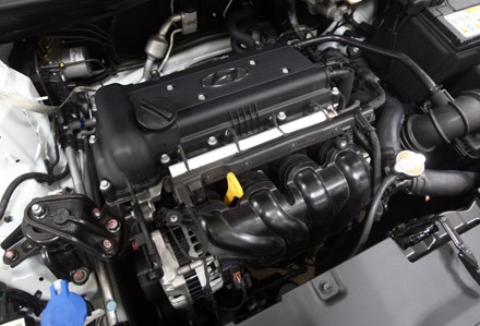 Hyundai Thành Công chính thức giới thiệu Accent 2012 - 9 Hyundai Thành Công chính thức giới thiệu Accent 2012 - 9